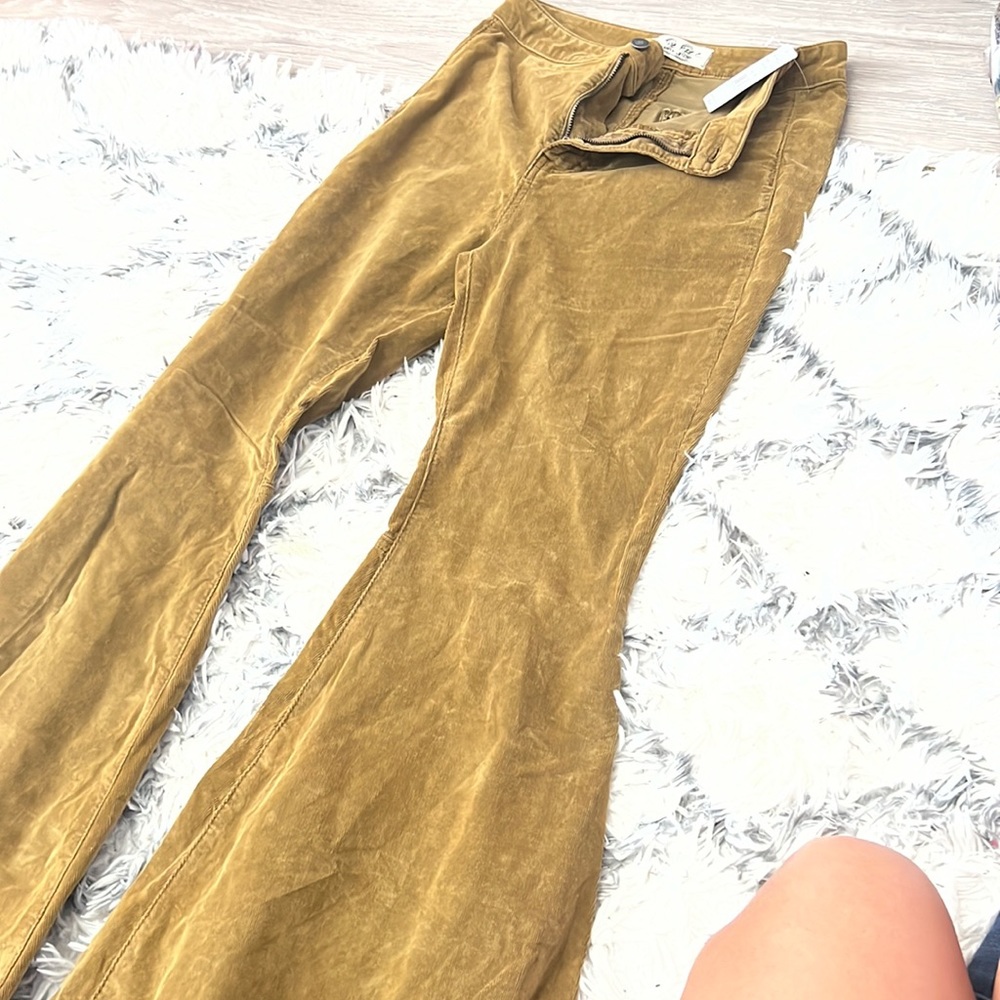 Flair jeans never worn